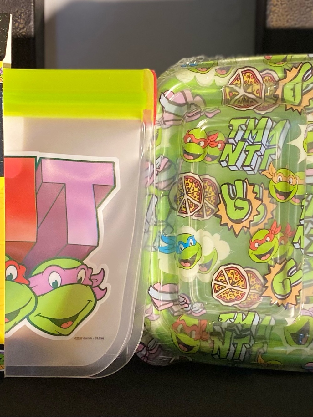 Nickelodeon Teenage Mutant Ninja Turtles Green Multicolor Food Storage Set